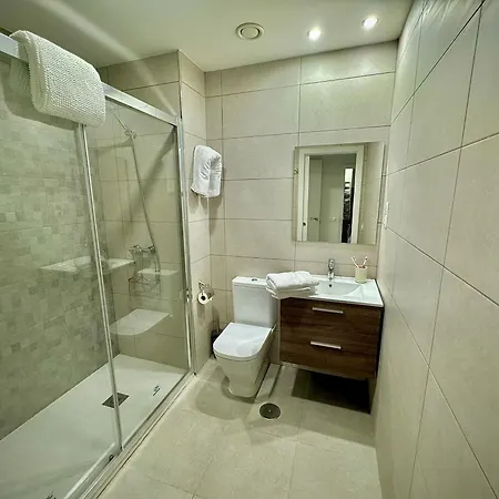 Apartman Lorca With Pool By Homing